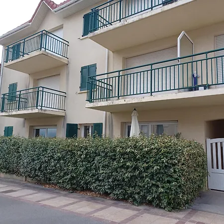 T3 Rez-de-chaussee Lumineux Avec Terrasse Proche Cucq