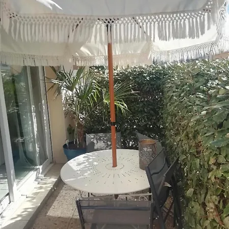 T3 Rez-de-chaussée Lumineux Avec Terrasse Proche Apartamento *