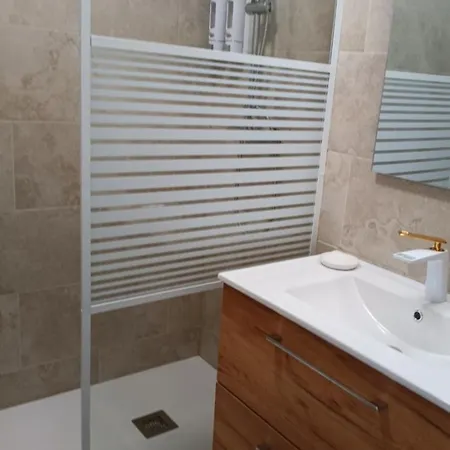 Rez- De- Chaussee Convivial Proche Avec Terrasse شقة