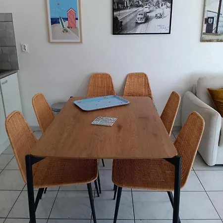 Apartamento T3 Rez-de-chaussée Lumineux Avec Terrasse Proche