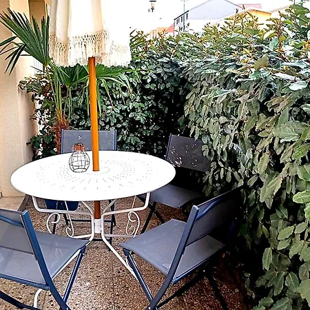 Rez- De- Chaussee Convivial Proche Avec Terrasse Apartment