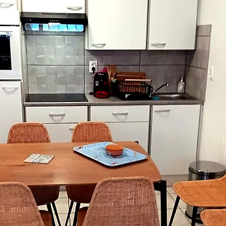 Apartment Rez- De- Chaussee Convivial Proche Avec Terrasse Cucq